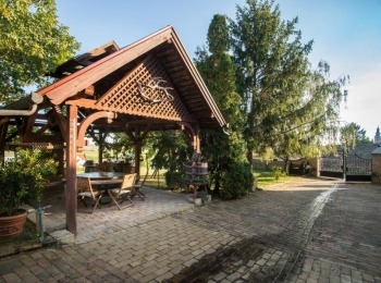 Hrvatski ruralni turizam Vinarija suza vallis6