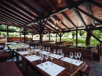 Hrvatski ruralni turizam Restoran stari podrum5